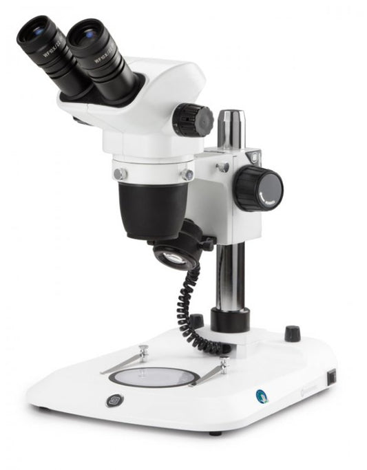 Microscopio binocular con zoom estéreo en soporte de riel de piñón y cremallera SB.1902